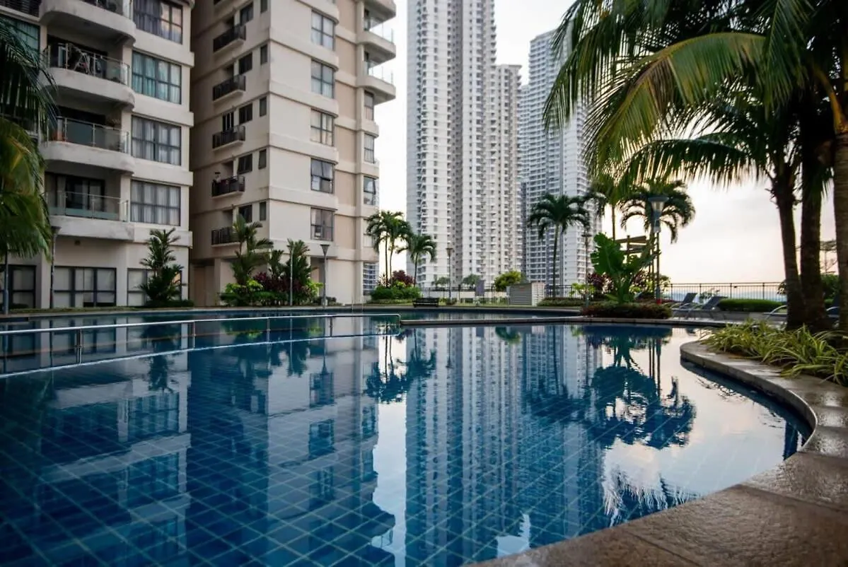 Chic 3Br In Danga Bay With Water Views & Parking Apartment Johor Bahru